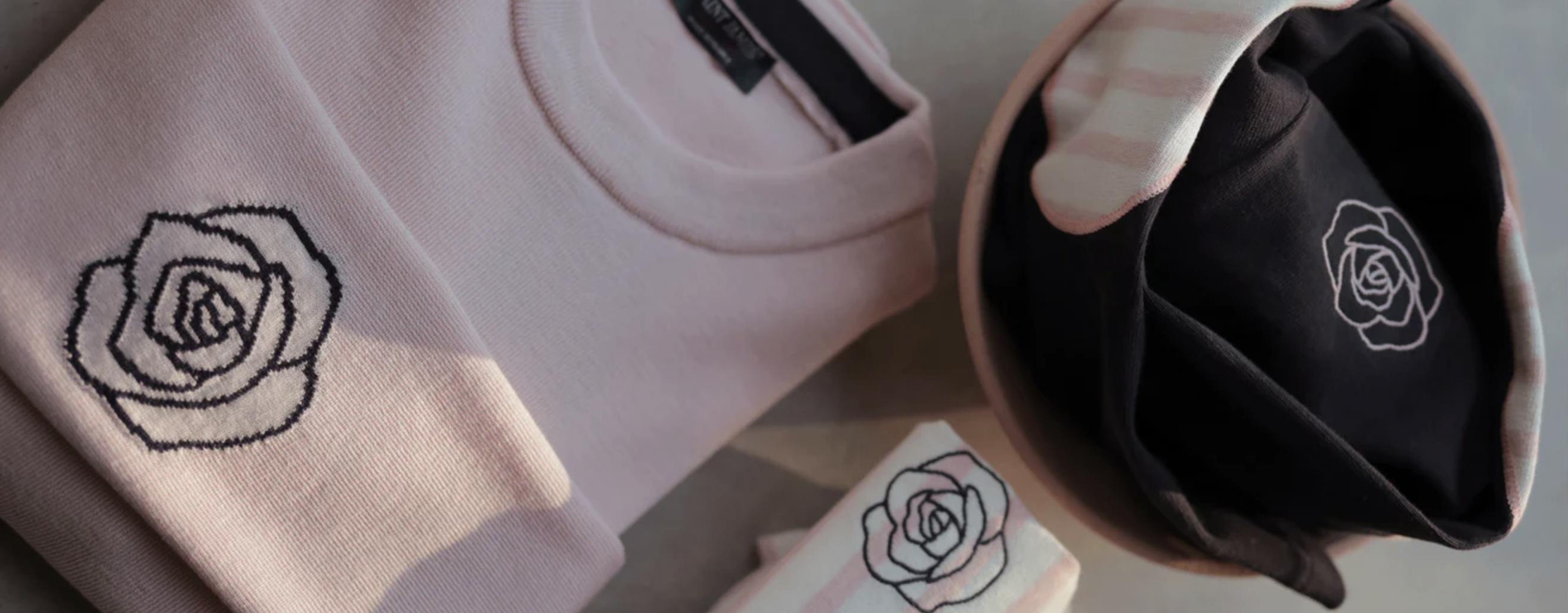saintjames-pinkbroderie